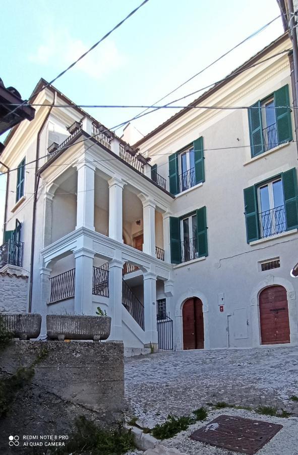B&B Il Cardinale Rocca di Mezzo Eksteriør billede